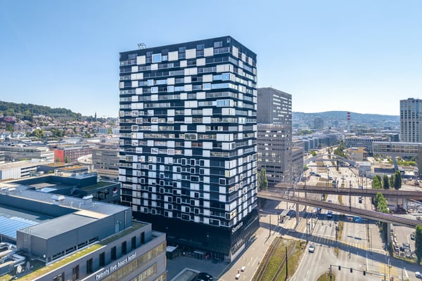 Hoch über Zürich - Exklusives Wohnen im 19. Obergeschoss 1