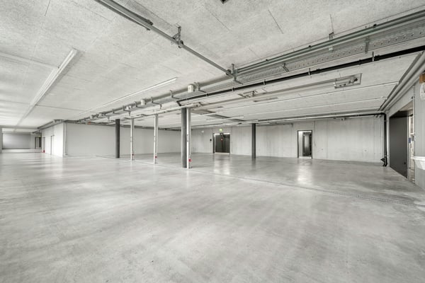 Hochwertiges Produktions- und Bürogebäude zwischen Brüttiseller Kreuz und Winterthur 13