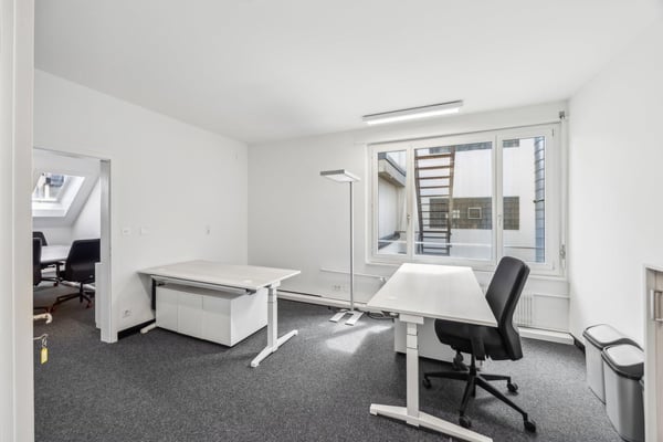 Lichtdurchflutetes, modernes Büro im Herzen von Bern 7