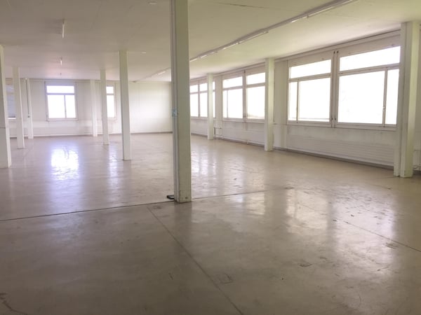 Gewerbe in Schwerzenbach 2