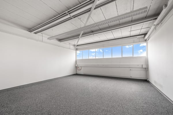 Vielseitige Bürofläche nahe Autobahn 10