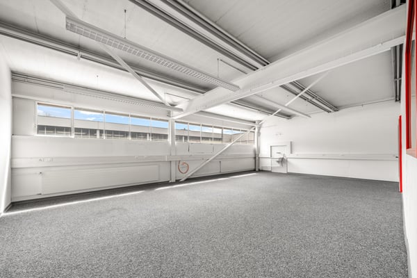 Ihre neue Werkstatt an zentraler Lage 9