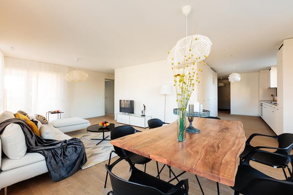 Wohntraum im Riedgarten: 3.5 Zimmerwohnung mit Blick auf die Glatt 2