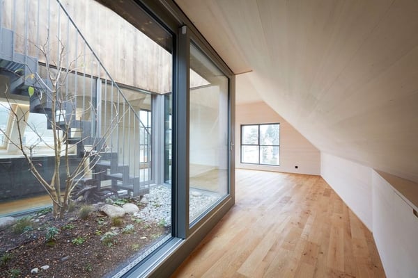 Traumhafte Dachwohnung mit privater Dachterrasse 3