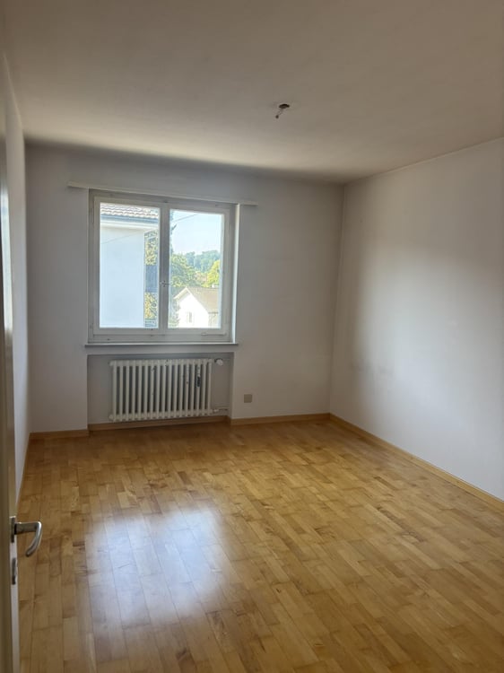 Familienfreundliche Wohnung in zentraler Lage 4