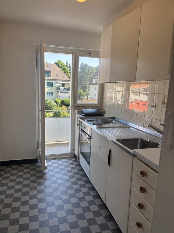 Familienfreundliche Wohnung in zentraler Lage 7