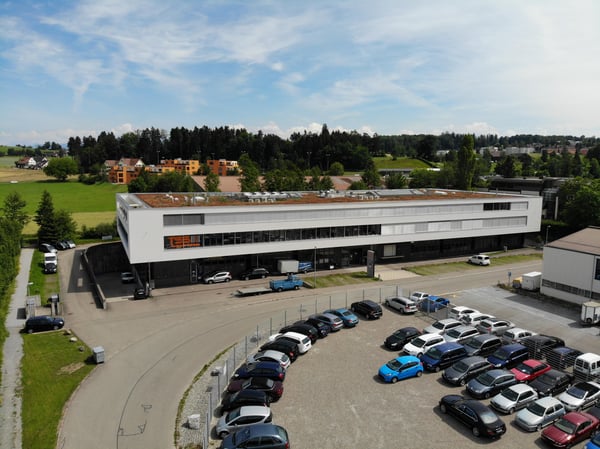 Attraktive Lagerfläche mit eigenem direktem Warenlift 1