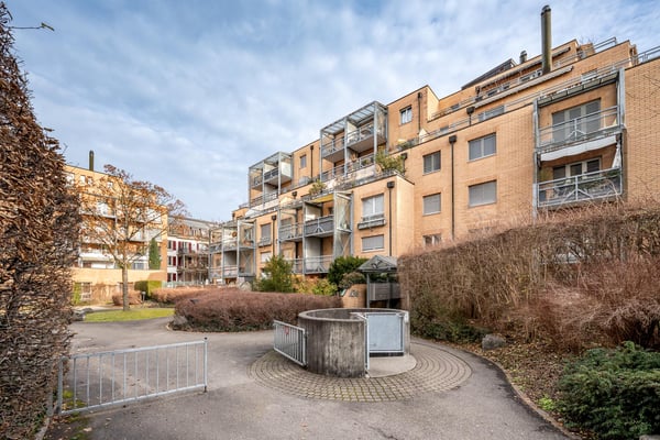 Charmante Maisonettewohnung an zentraler Lage in Bern 1
