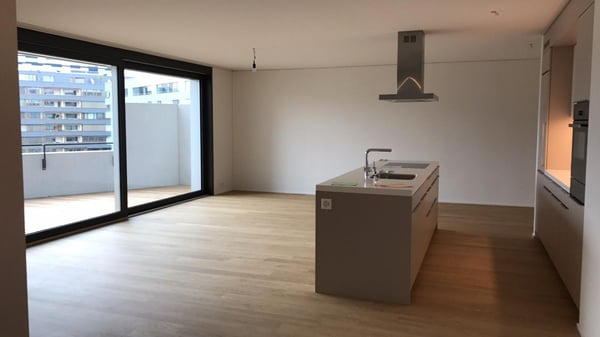 Grosszügige und lichtdurchflutete 5.5 Zimmerwohnung - Wohnen im Hard Turm Park 5
