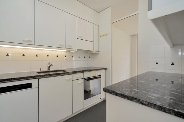 Jetzt profitieren: 1 Monat mietzinsfrei wohnen! Charmante Maisonettewohnung an zentraler Lage 3