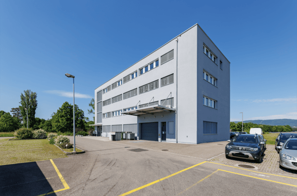 Einzugsbereite & hochwertig ausgebaute Geschäfts- und Büroflächen! 12