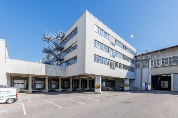 Vielfältige Nutzungsfläche in Basel - Flexibel und Praktisch! 2