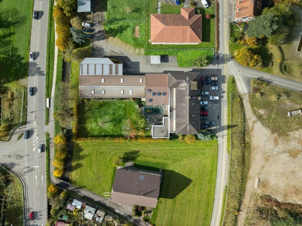 Gewerbeimmobilie mit vielseitigen Nutzungsmöglichkeiten in Oftringen! 36