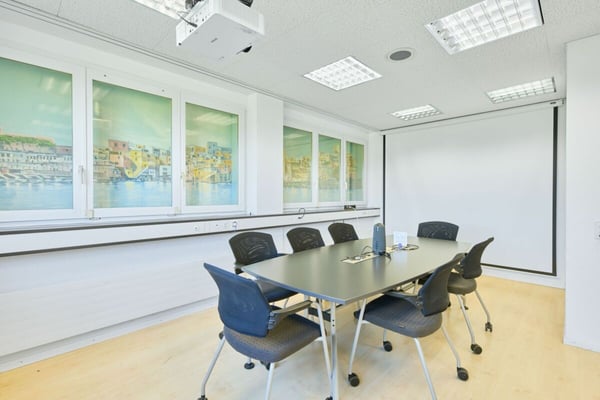 Gewerbeimmobilie mit vielseitigen Nutzungsmöglichkeiten in Oftringen! 17