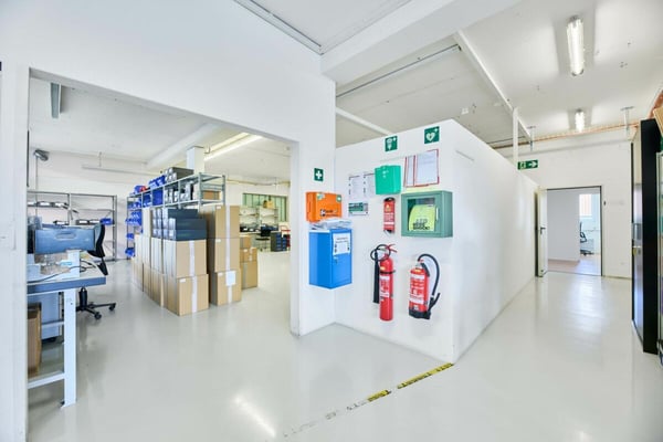 Gewerbeimmobilie mit vielseitigen Nutzungsmöglichkeiten in Oftringen! 6