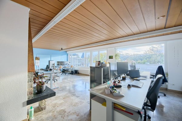 Ihr neues Büro für tolle Aussichten in Oftringen (AG)! 9