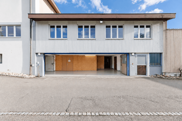 Vielseitigen Gewerbeimmobilie in Oftringen 28