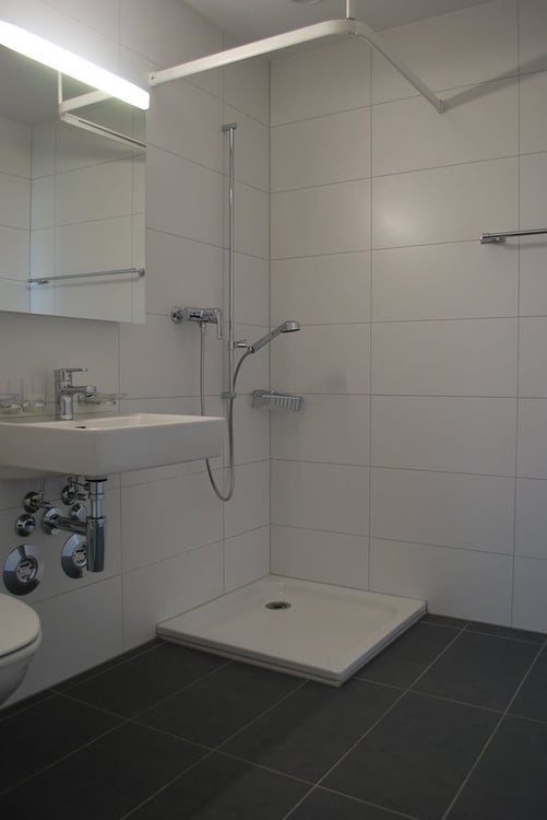 Grosszügige 1.5-Zimmer-Wohnung mit Gartensitzplatz 5