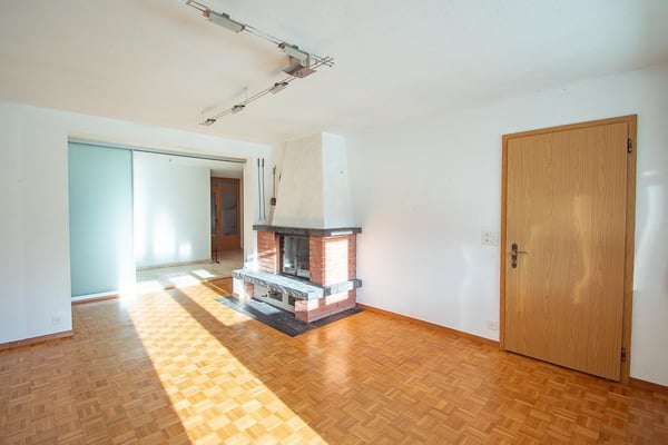 aussergewöhnliches Zweifamilienhaus an sensationeller Lage 5