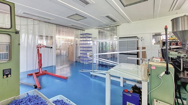 Locaux commerciaux / industriels à Cressier / FR 6