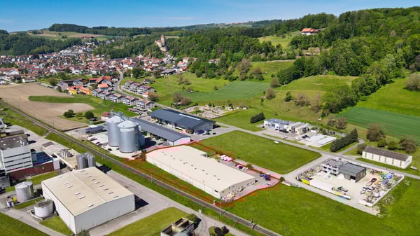 Halle industrielle de 960 m2 (lot2) à Lucens / VD 3