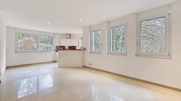 Studio (10 m2) avec jardin privatif à Vallon / FR 2