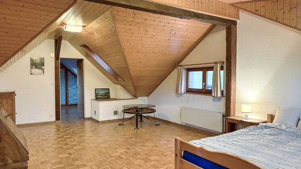 Maison jumelée 5.5 pces avec jardin d'agrément au Mont-de-Buttes / NE 9