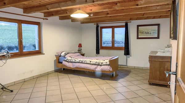 Maison jumelée 5.5 pces avec jardin d'agrément au Mont-de-Buttes / NE 8