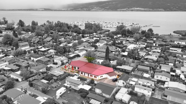 Opportunité rare : café-restaurant proche du lac à Cheyres / FR 2