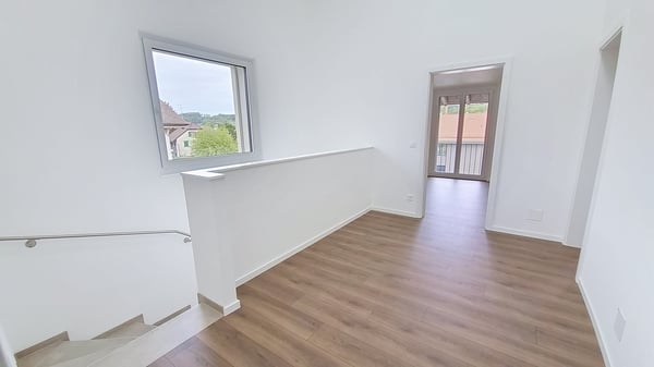 3 villas contiguës 5.5 pces avec jardin privatif à Dompierre / FR 10
