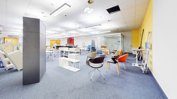 Vielseitig nutzbare Gewerbefläche im Zentrum von Lengnau - mit flexiblem Raumkonzept 14