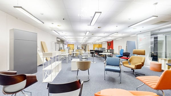 Vielseitig nutzbare Gewerbefläche im Zentrum von Lengnau - mit flexiblem Raumkonzept 12