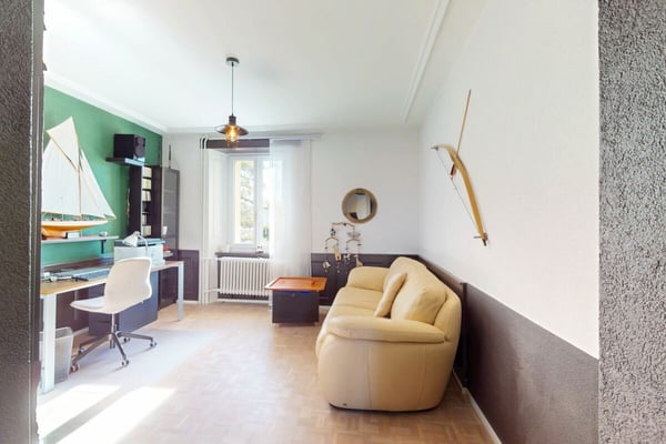 Stilvolles Einfamilienhaus mit Einlegerwohnung- renoviert, hell und heimelig 8