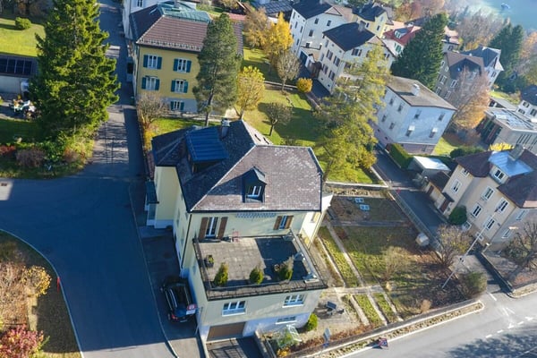 Stilvolles Einfamilienhaus mit Einlegerwohnung- renoviert, hell und heimelig 2