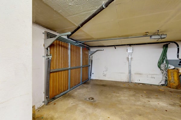 Stilvolles Einfamilienhaus mit Einlegerwohnung- renoviert, hell und heimelig 22