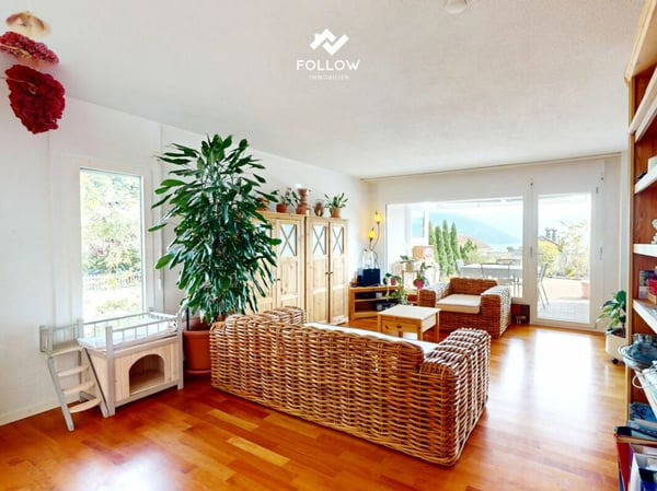 Gepflegte 1.5 Zimmer Wohnung mit grosser Terrasse und Sicht auf den Thunersee 3