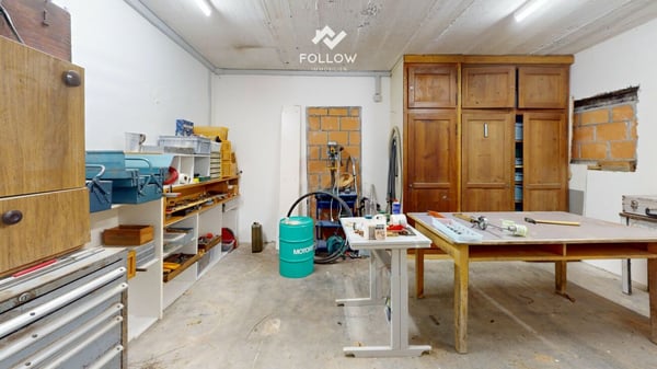 Grosszügiges Dreifamilienhaus mit Weitsicht 19