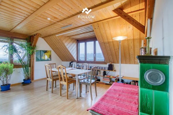 Grosszügiges Dreifamilienhaus mit Weitsicht 23