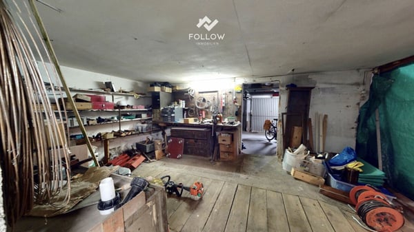 Grosszügiges Dreifamilienhaus mit Weitsicht 17