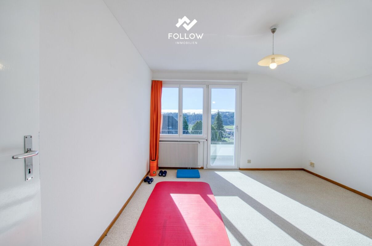 Wohnen mit Weitblick, Zweifamilienhaus an bester Hanglage