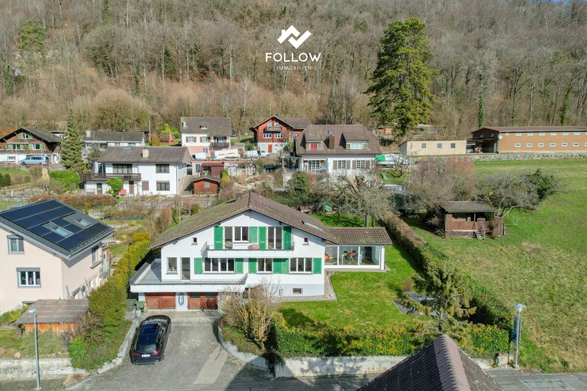 Wohnen mit Weitblick, Zweifamilienhaus an bester Hanglage