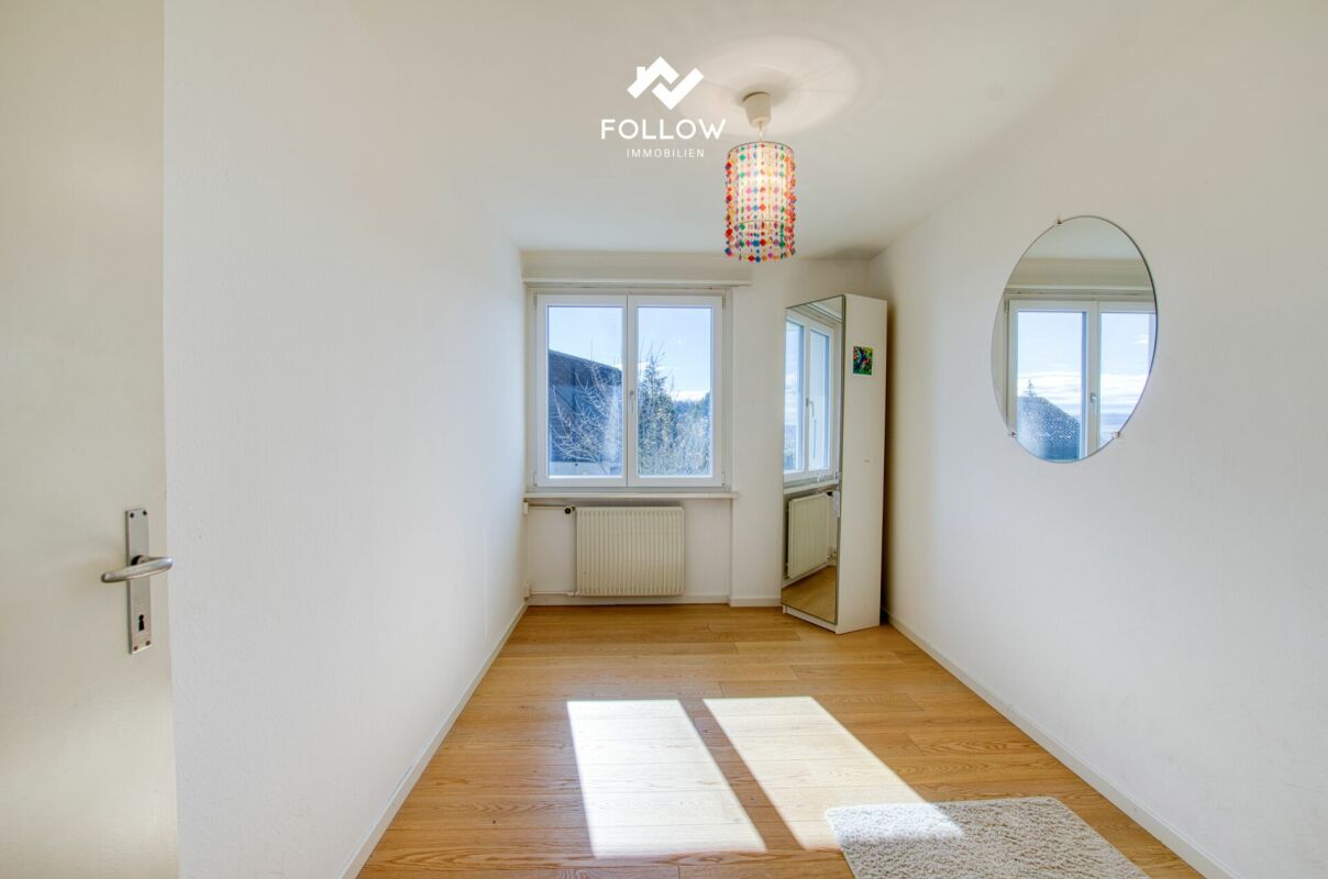 Wohnen mit Weitblick, Zweifamilienhaus an bester Hanglage