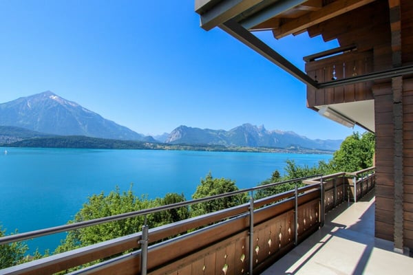 4,5-Zimmer-Oase am Thunersee mit Blick auf den Niesen Kopie 8