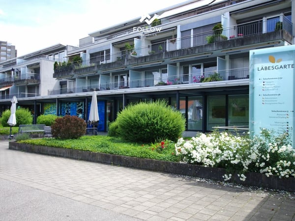 Altersgerechte und barrierefreie 3,5 Zimmer Attikawohnung mit gehobenem Ausbaustandart und Sicht auf Jura und Emme 2