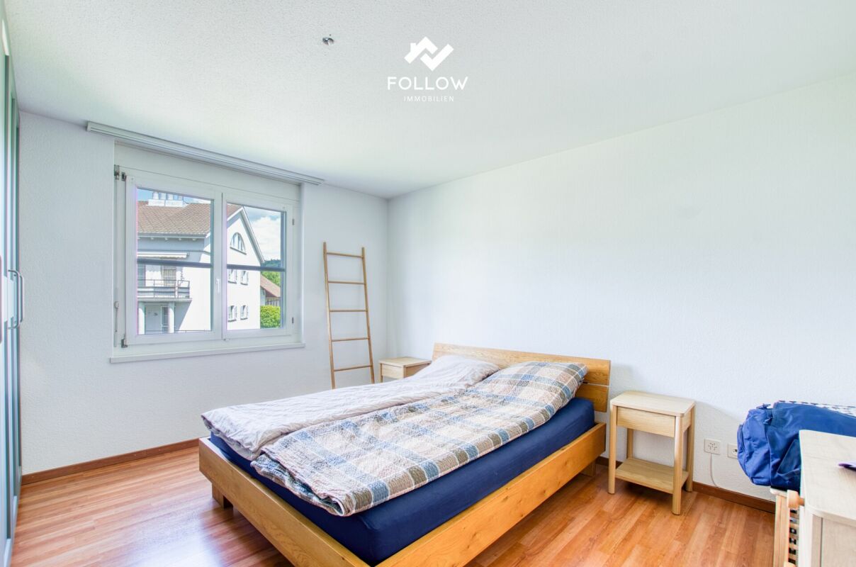 Gemütlichkeit, Platz und ruhige Lage: Helle Wohnung mit Balkon und Lift
