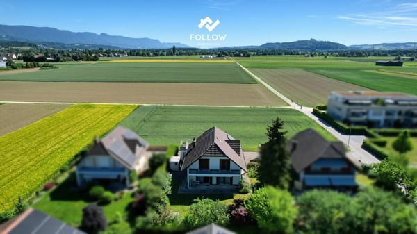 Ihr idyllisches Zuhause: Freistehendes Familienparadies direkt an der Landwirtschaftszone 2