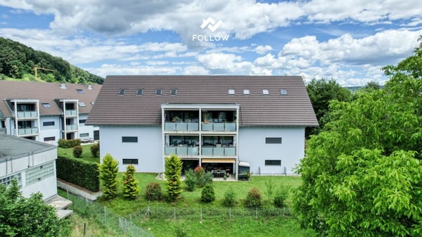 Hochwertige Wohnkultur auf zwei Etagen: Ihr neues Zuhause am Eichibach 25