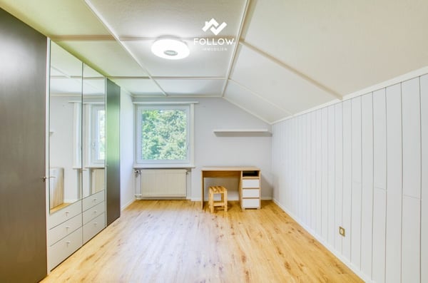 Doppeltes Wohnvergnügen: Ihr neues Zweifamilienhaus mit Baulandreserve 15