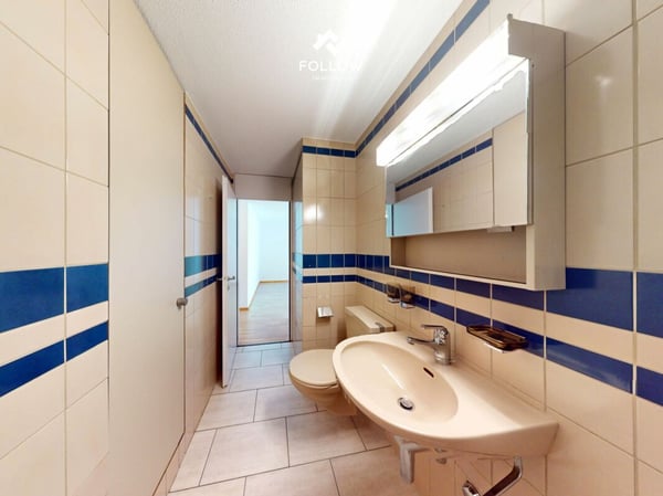 Gemütliche und teilsanierte 3.5 Zimmer Wohnung mit Gartensitzplatz 8