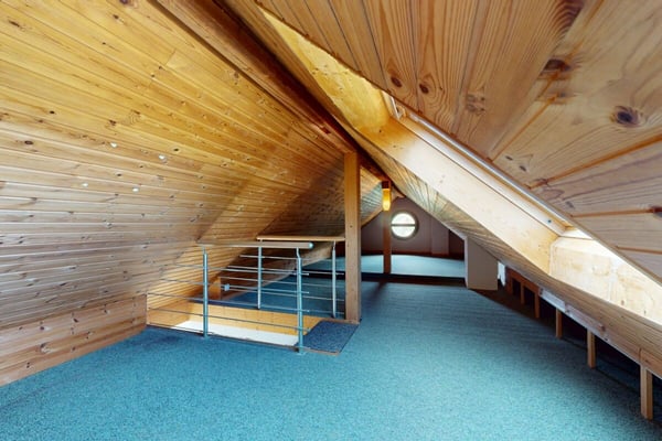 aussergewöhnliche 3,5-Zimmer-Wohnung mit viel Charme und 2 Terrassen 18